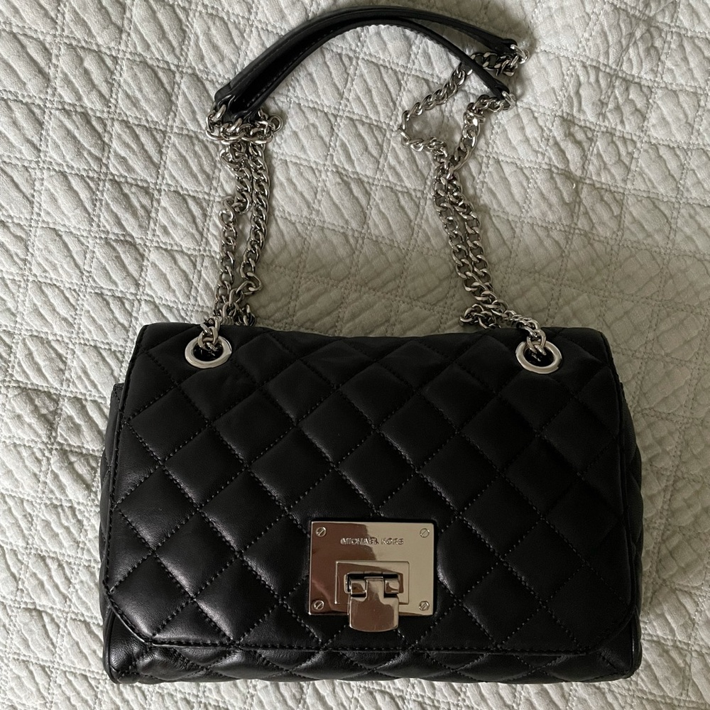Michale Kors bag
